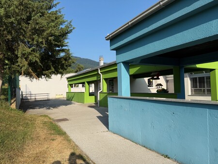 Vrtec Ostržek - del zunanjosti stavbe
